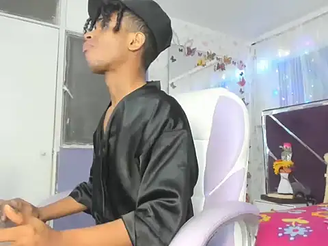 Santy_bigcock_01's cam snapshot