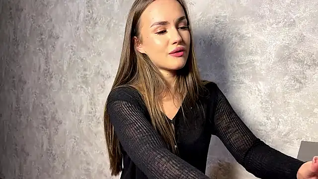 LushMira's cam snapshot