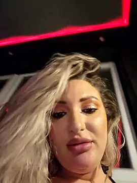 Blondie_Sasha's cam snapshot