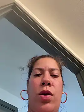 Bigbuttbrooklynn live sex cam