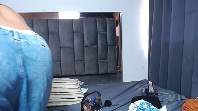 Salmma_Milf's cam snapshot