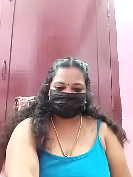 Mandhra28's cam snapshot