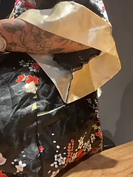 Camille_Torres's cam snapshot