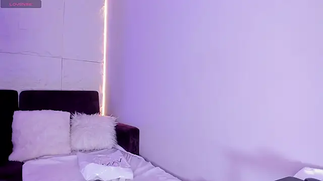 LovelyEyesx's cam snapshot