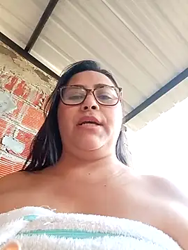 Dirty-Momm-Divorced-Hot's cam snapshot