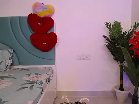 Baby_naughtyy's cam snapshot