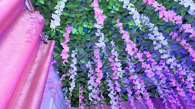 _ViolletteNoir_'s cam snapshot