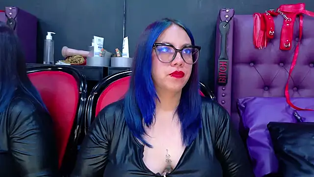 BellaBarness's cam snapshot