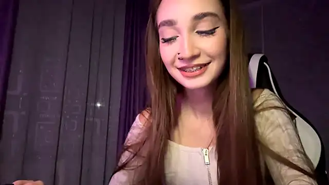 HollyPaw's cam snapshot