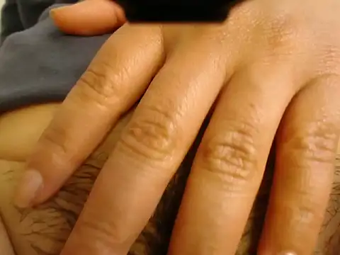 quenn-squirtanal's cam snapshot