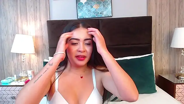 SaraVegass's cam snapshot