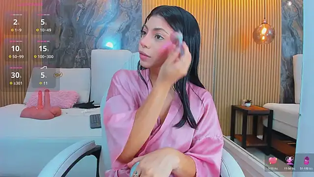 chloe_murray's web cam