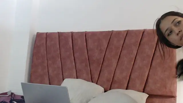 Teens_latin19's cam snapshot