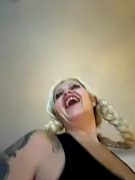 CherryXOX-'s cam snapshot