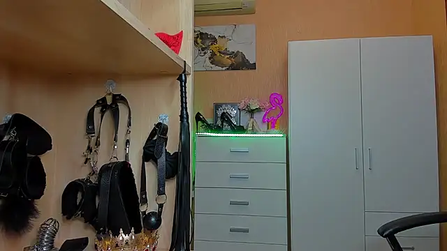 KristiTopxx's cam snapshot