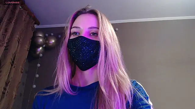 Iris_lave's cam snapshot