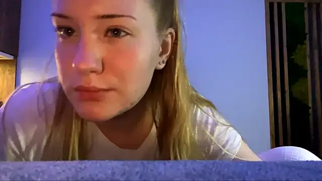 PandaFluff's cam snapshot