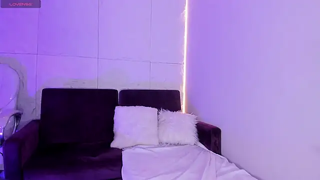 LovelyEyesx's cam snapshot