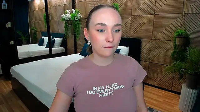 TrueReincarnation's cam snapshot