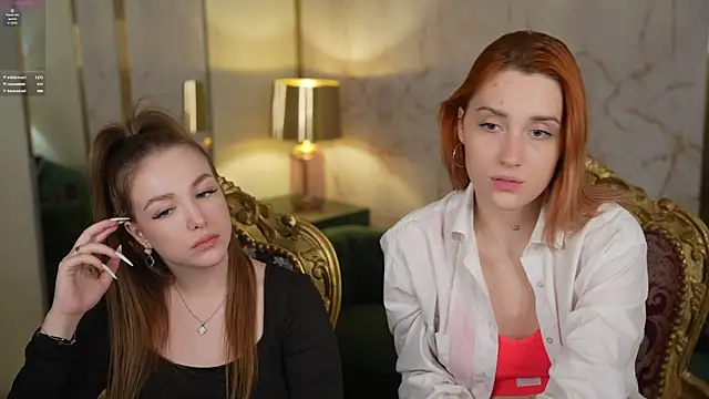 Ella_054's cam snapshot