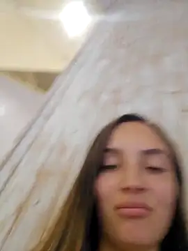 sophie-06's cam snapshot