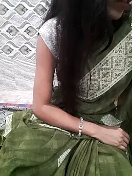 Lavi-rani's cam snapshot