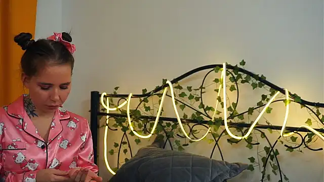 TressaWestmorland live sex cam