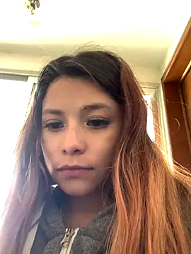 3littleschoolteens's cam snapshot