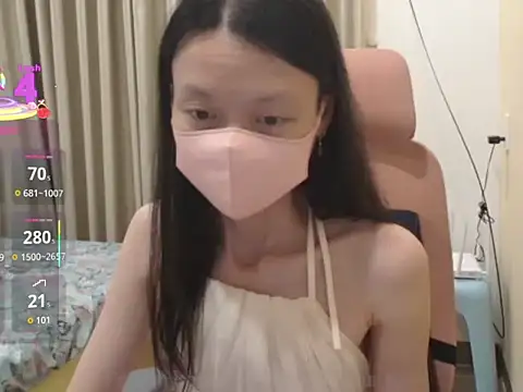 Lil-Cherries's cam snapshot