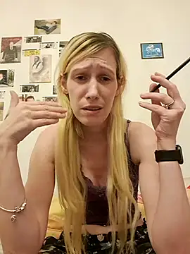 Polonski88_Official's cam snapshot