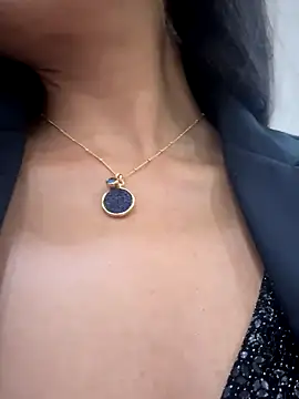 _Bella-Office1's cam snapshot