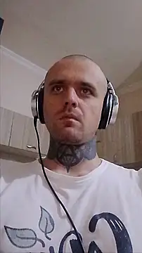 HappyZebra13's cam snapshot