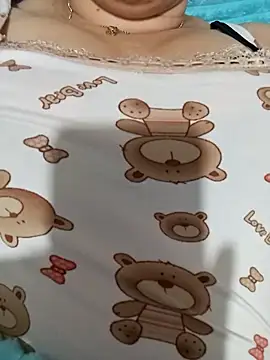 Rouzalinda's cam snapshot