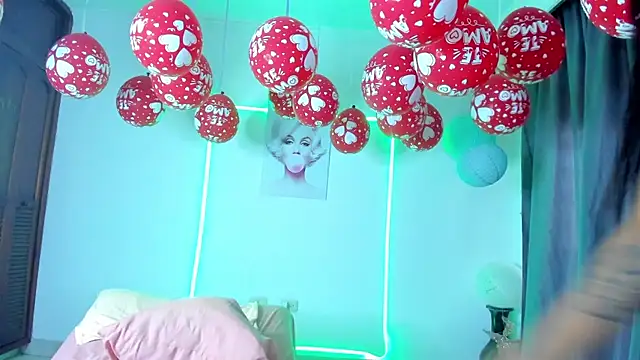 sweet_cinamon's cam snapshot