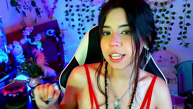 Kittyuwu_'s cam snapshot