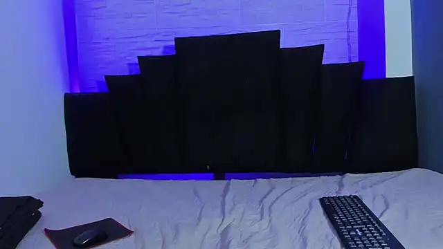 _Noah19 live sex cam