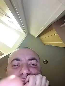 SpottedHealth's cam snapshot