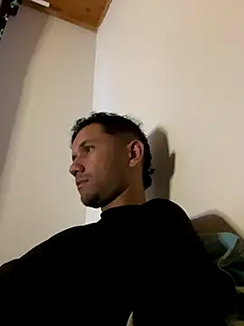 Michaell_Spinelly's cam snapshot