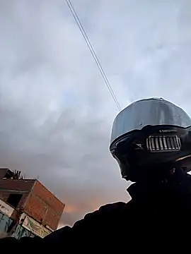 SlingingAsteroid's cam snapshot