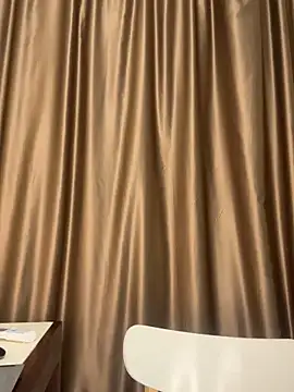 Polli_Kiss's cam snapshot