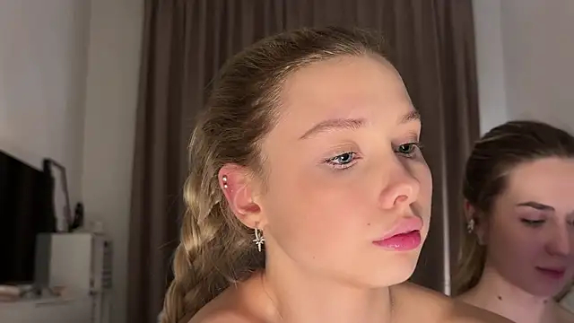 april_blush's cam snapshot