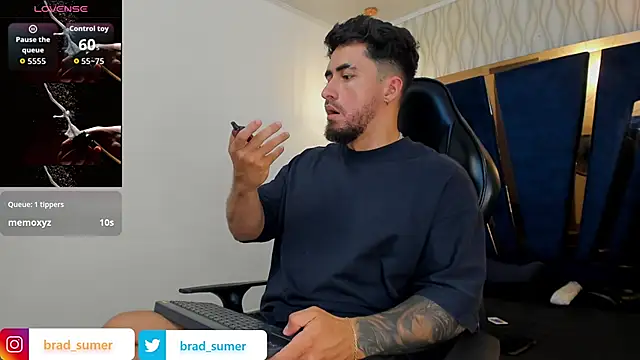 Brad_Summer's cam snapshot