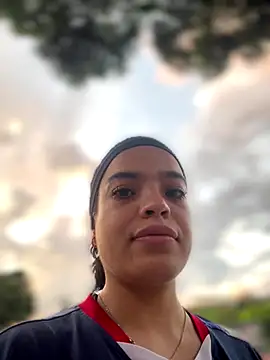 JuanitaMore01's cam snapshot