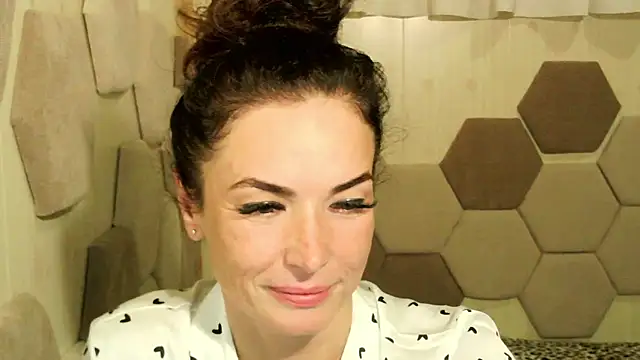 Alice_Ayra's cam snapshot