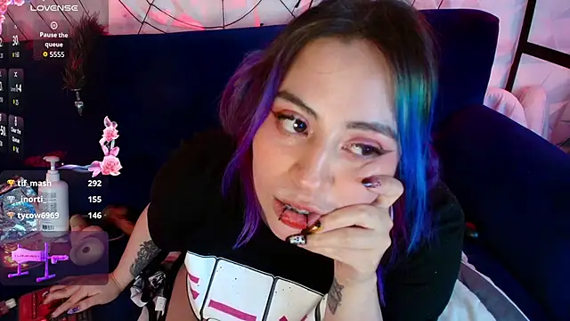 missa_motato's cam snapshot