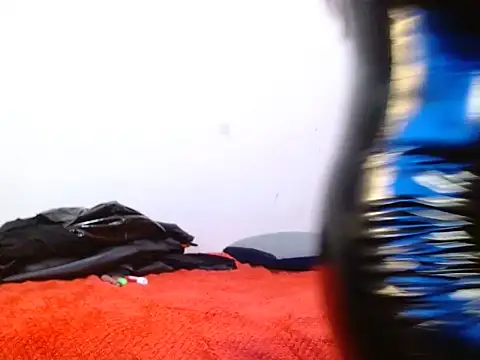 nathy_28latex's cam snapshot