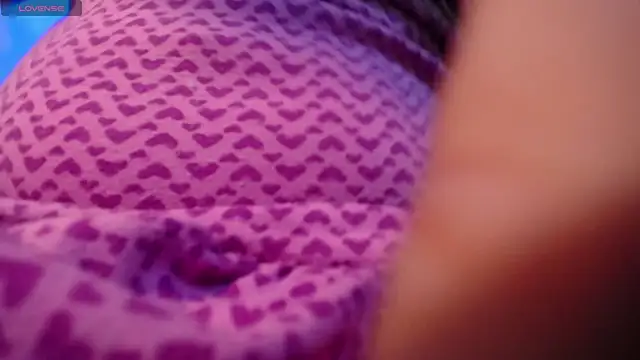 alicia_moom's cam snapshot