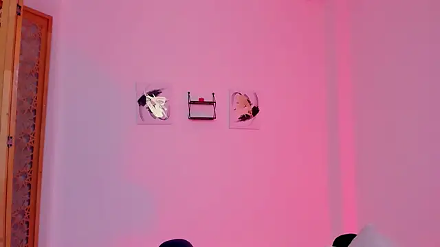 sophierooy22's cam snapshot