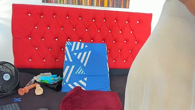 carolinacrus01's cam snapshot