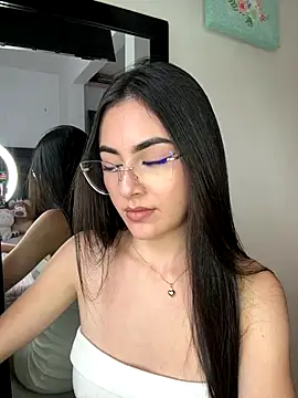 IslaCole's cam snapshot